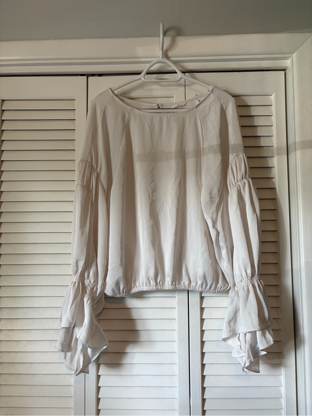 H&M Cream Double-Ruffle Sleeve Blouse